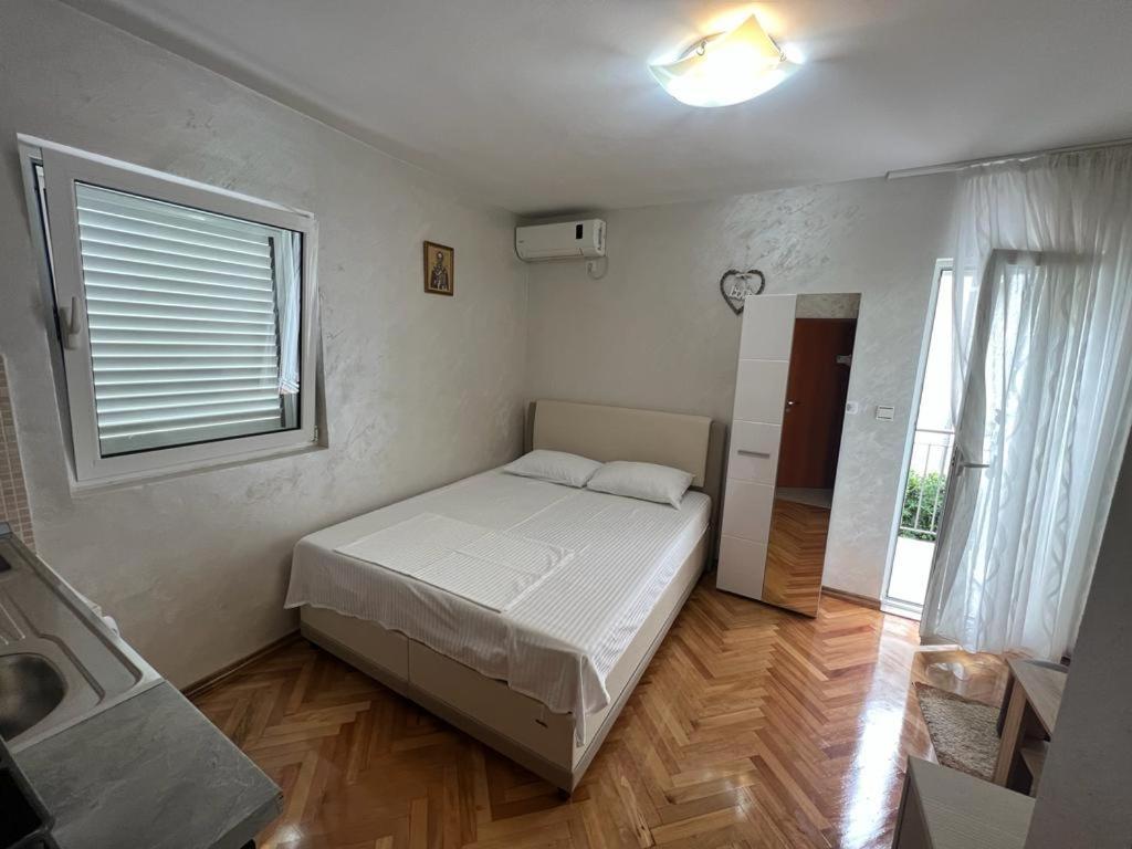 Budva Apartments *